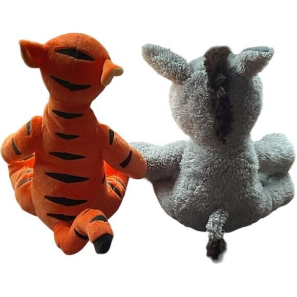 Disney Winnie The Pooh Natures True Colors Book Tigger Eeyore Plush Kohls Cares - Picture 5 of 10